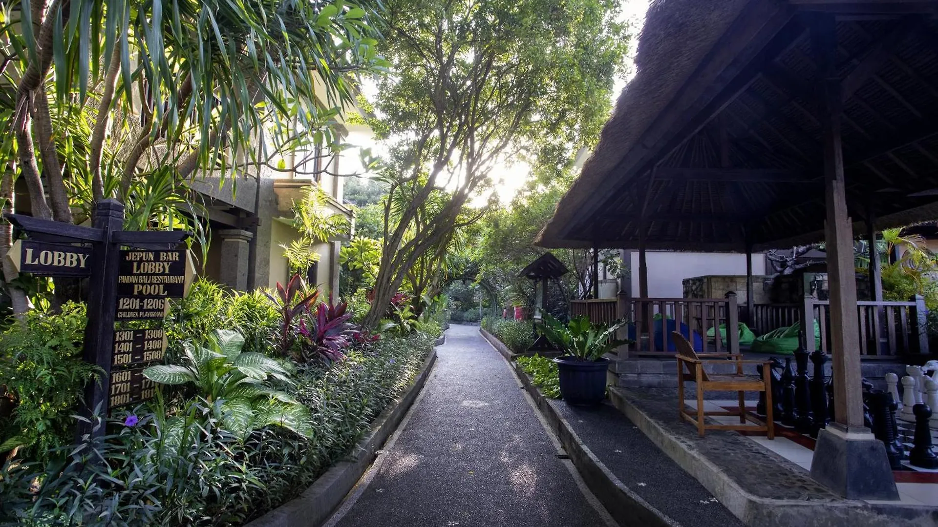 Risata Bali Resort&Spa Kuta Lombok 4*,  Indonesien