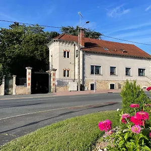 https://atelier-st-jean.hotels-rhonealpes.com