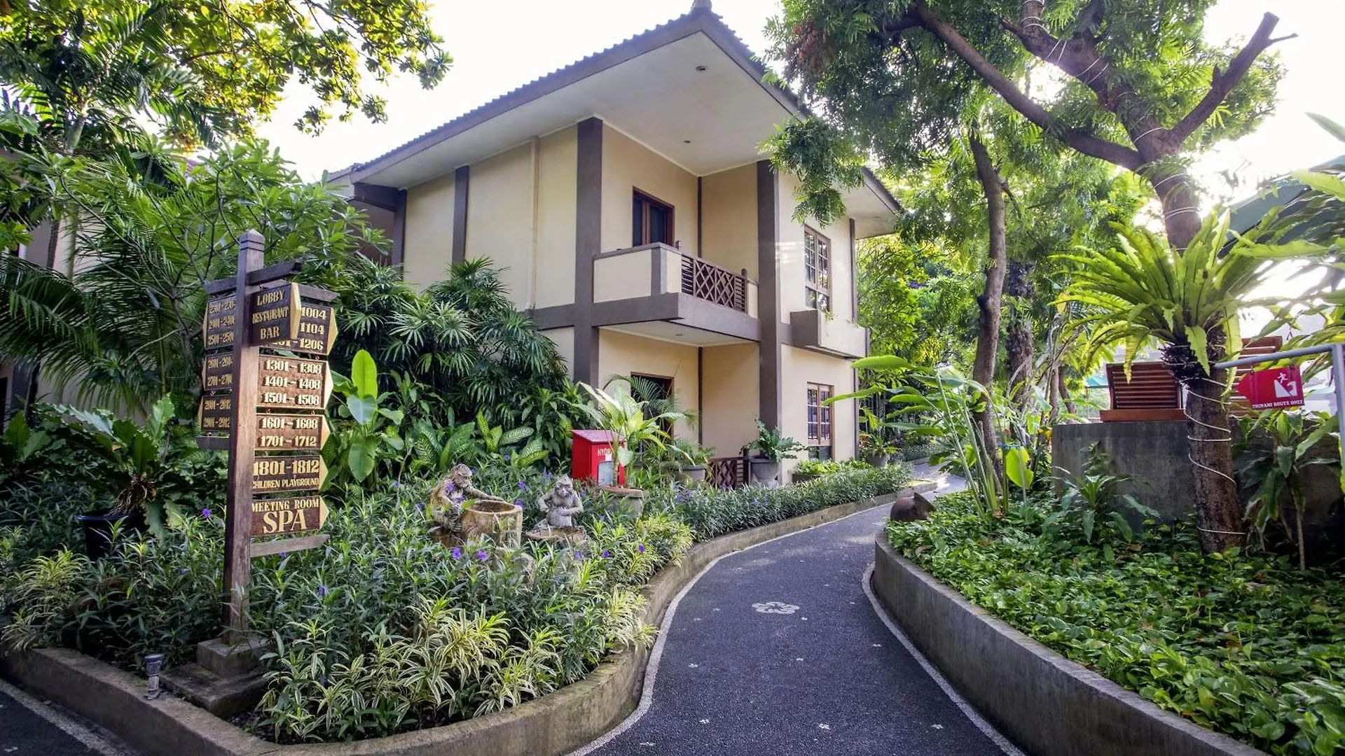 Risata Bali Resort & Spa Kuta  Kuta (Bali)